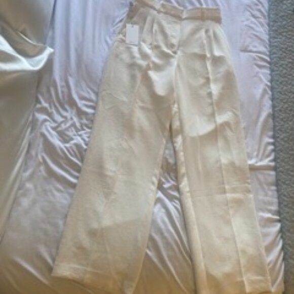 Aritzia Effortless Pants Size US8 - Picture 5 of 5